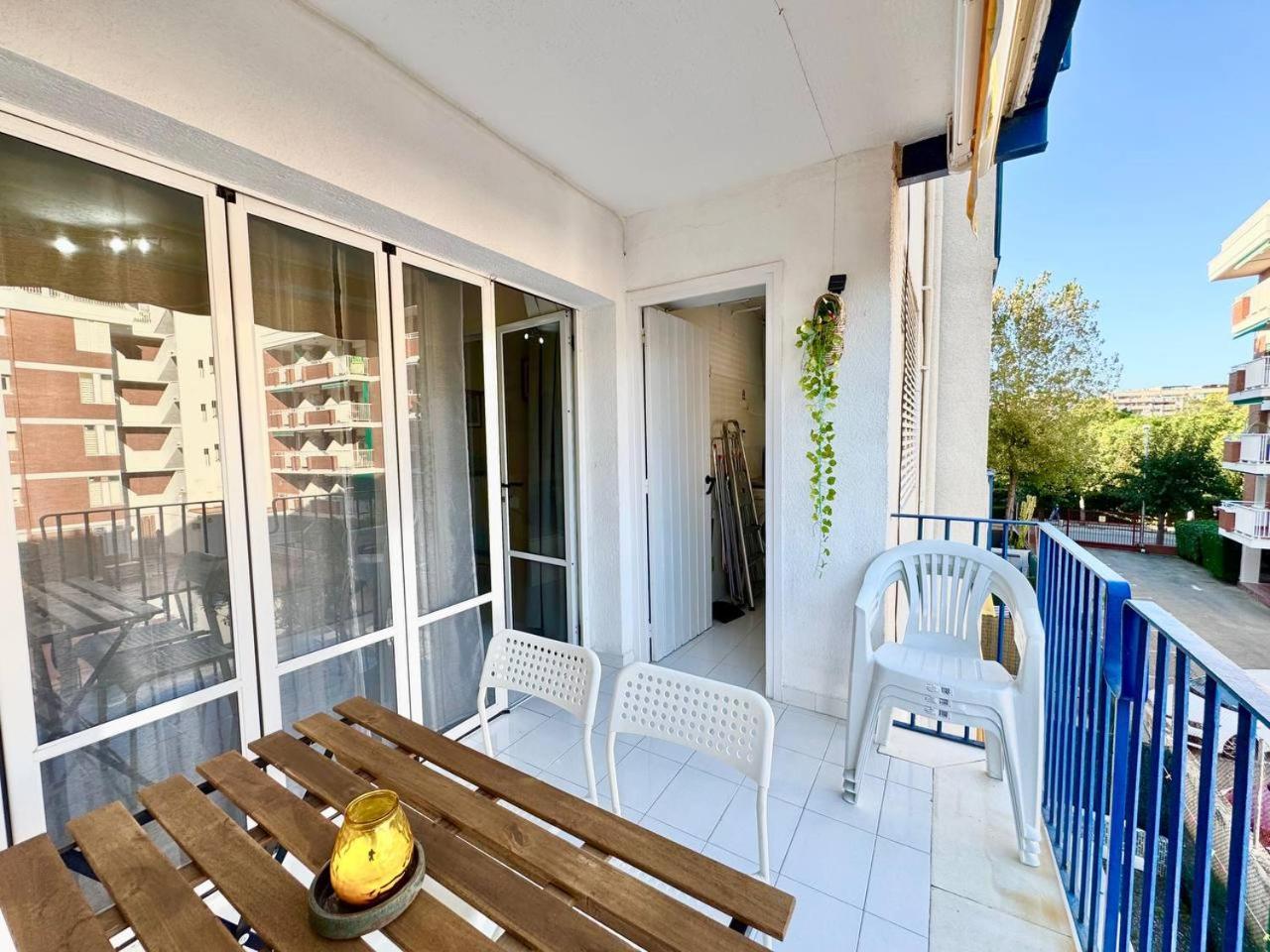 Apartsalou Blau Mari Exteriér fotografie
